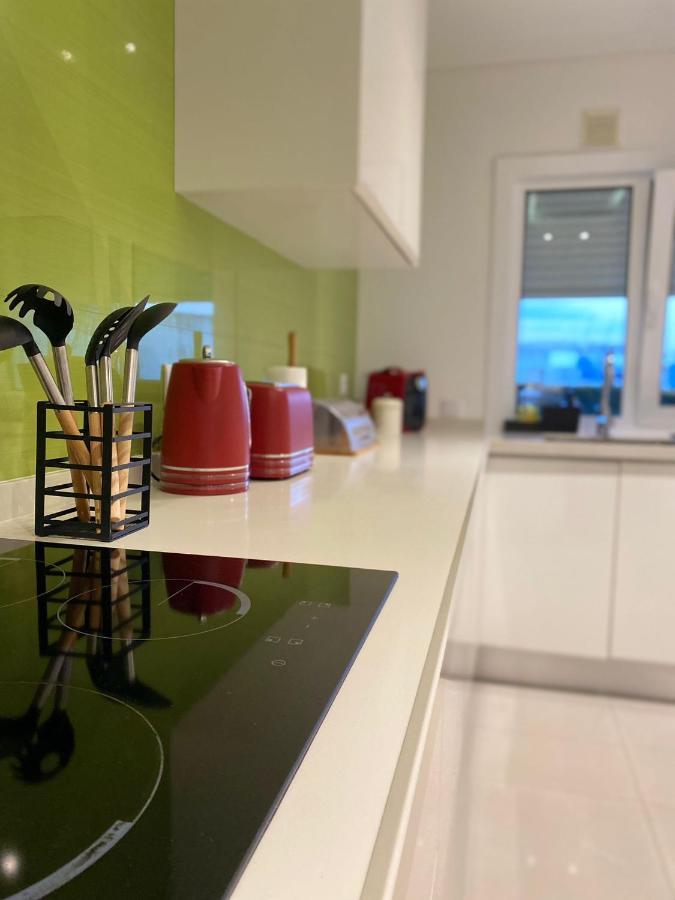 אלבופיירה Garden Hill Apartment מראה חיצוני תמונה