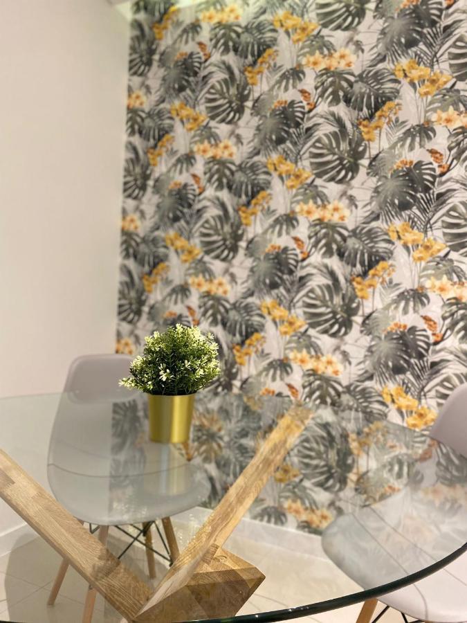 אלבופיירה Garden Hill Apartment מראה חיצוני תמונה