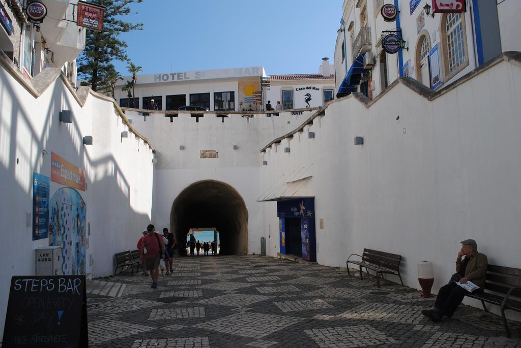 אלבופיירה Garden Hill Apartment מראה חיצוני תמונה